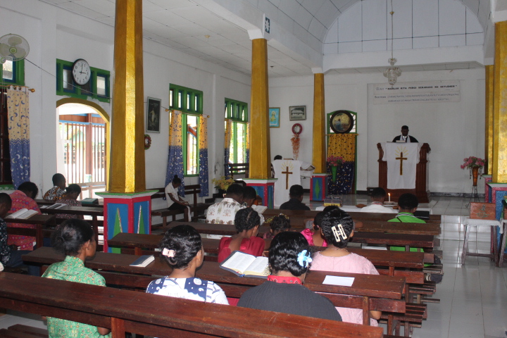 Ibadah Gabungan PAM Lingkungan II Klasis Windesi. “Muda Bukan Sembarangan: Hidup yang Bertanggung Jawab di Hadapan Tuhan”
