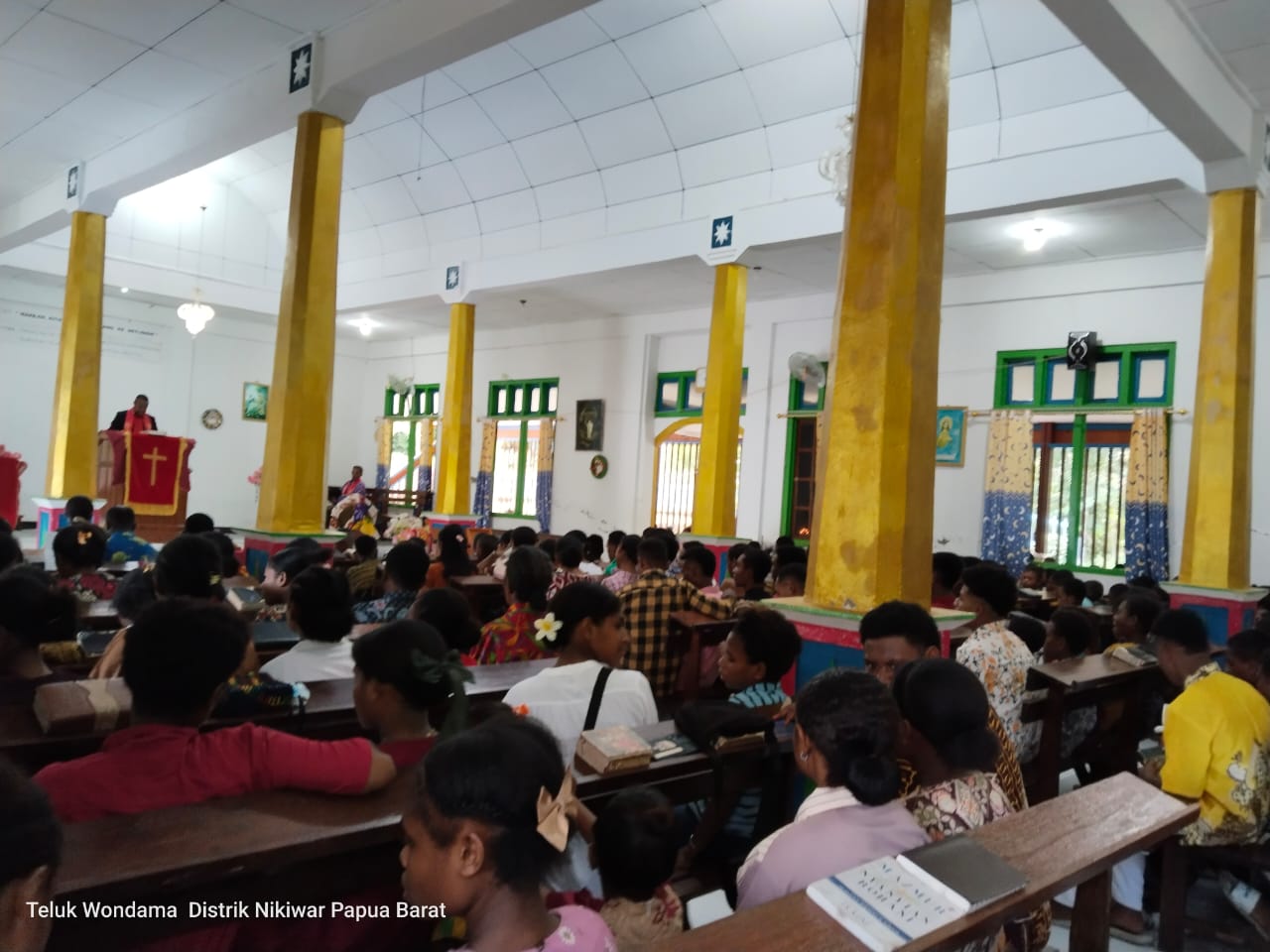 PAR Klasis Windesi Rayakan HUT ke-2 dengan Penuh Sukacita di Jemaat GKI Betel Werabur