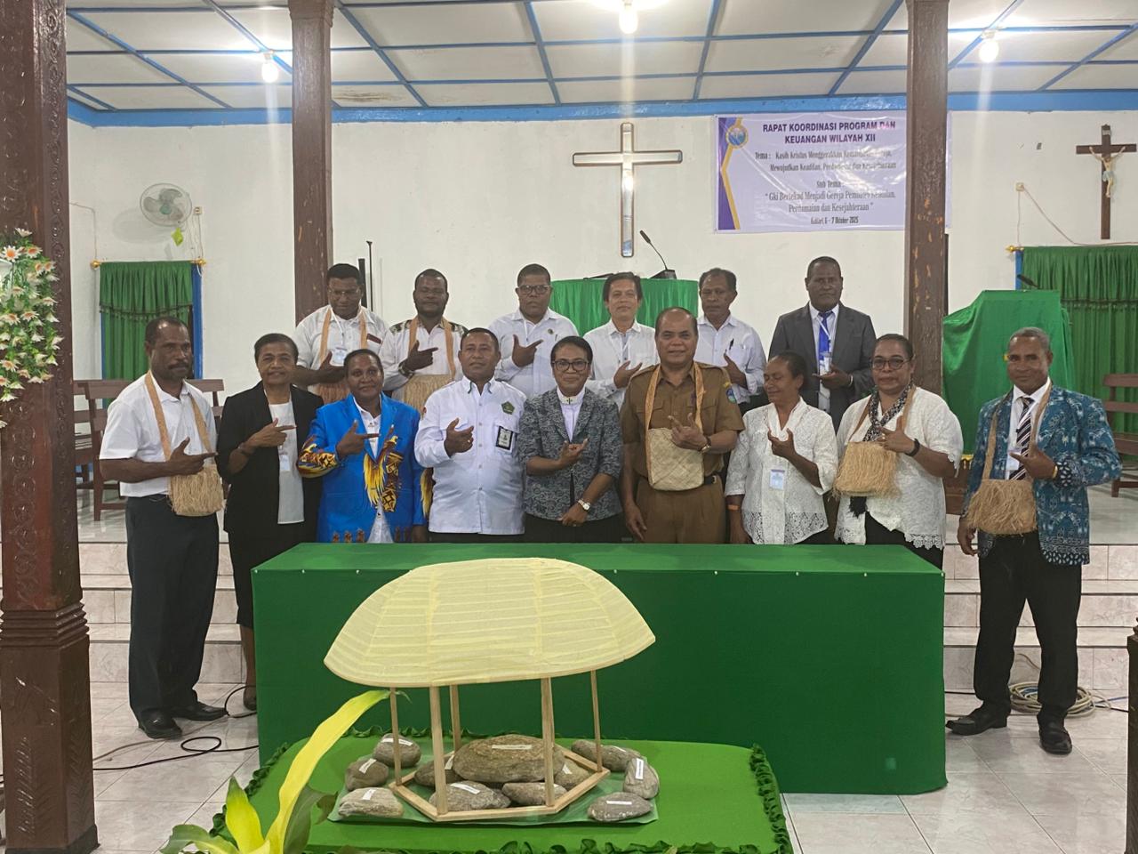 Evaluasi Program dan Keuangan Wilayah XII Tegaskan Komitmen Pelayanan yang Transparan dan Bertanggung Jawab